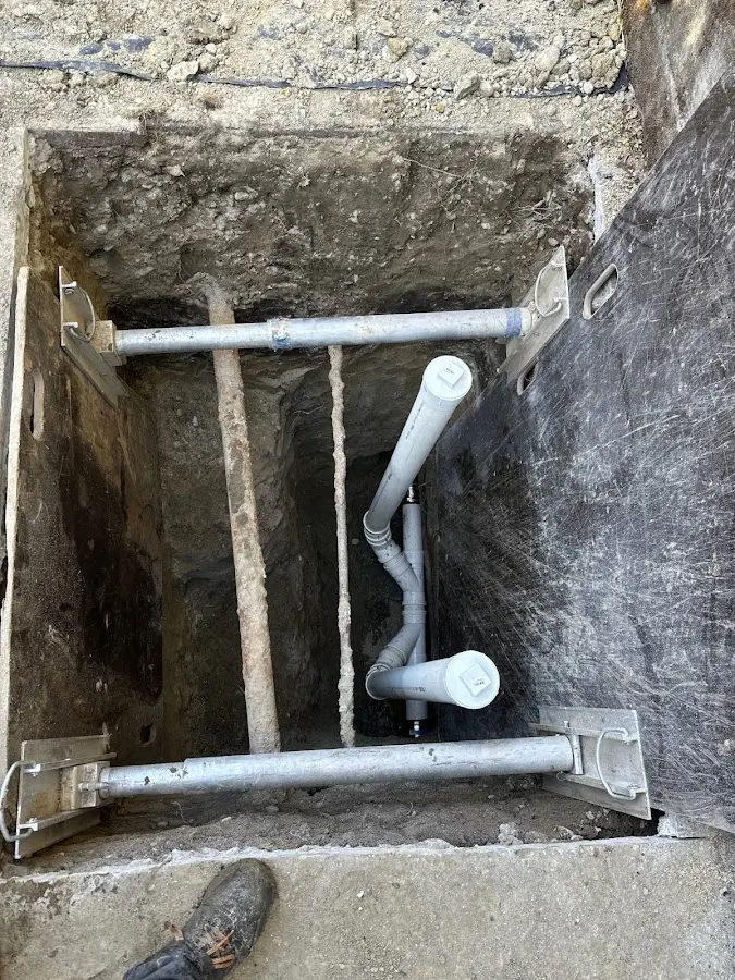 Experienced plumber completing Gas Line Repair work in West Columbia